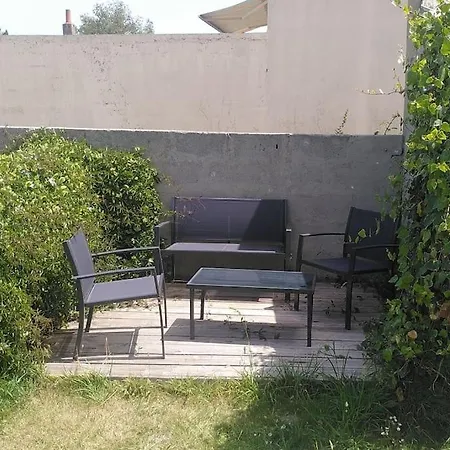 Casa vacanze Maison De Pecheur Avec Jardin A 100m De La Petite De Gavres